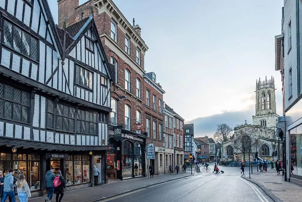 Luxury Apartment Rowntree House Across From The Shambles York 0*,  United Kingdom